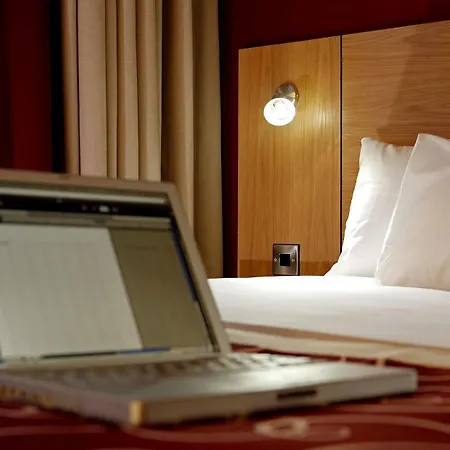 Hotel Leonardo 4*