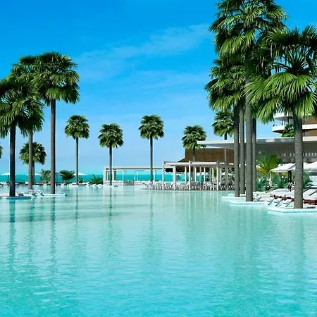 Hotel Leonardo 4*